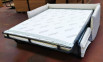 Divano letto aperto con materasso disteso